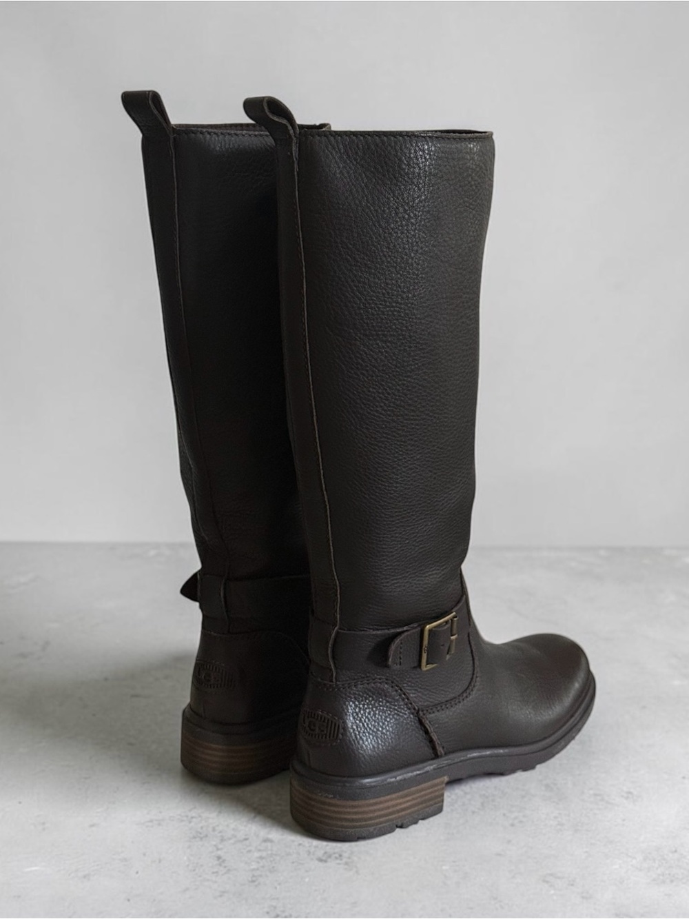UGG Women’s Harrison Tall Leather Riding Boots Dark Brown 7.5 EUC! - Picture 7 of 12